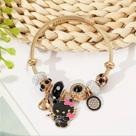Hello Kitty Charm Pendant Black & Gold Tone Bangle Bracelet - Picture 4 of 4